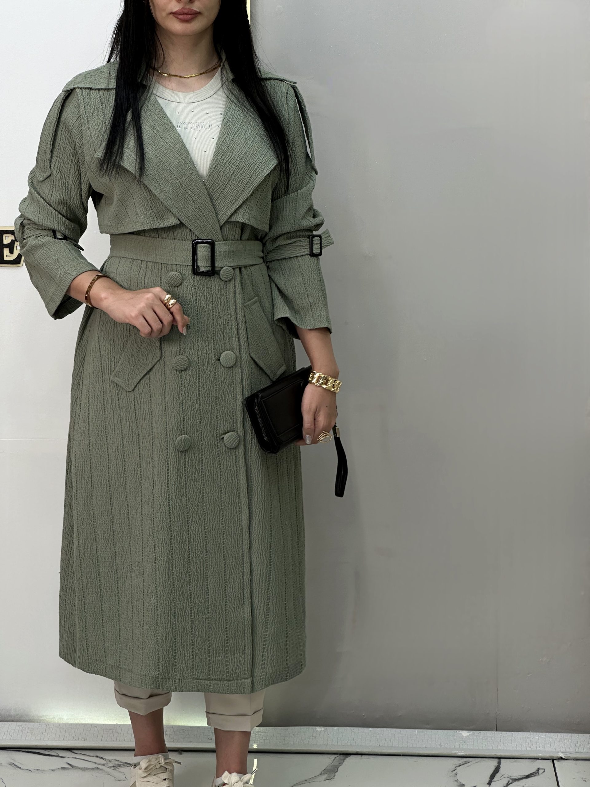 83528868-5D24-4E4B-B20E-2300A2A77266