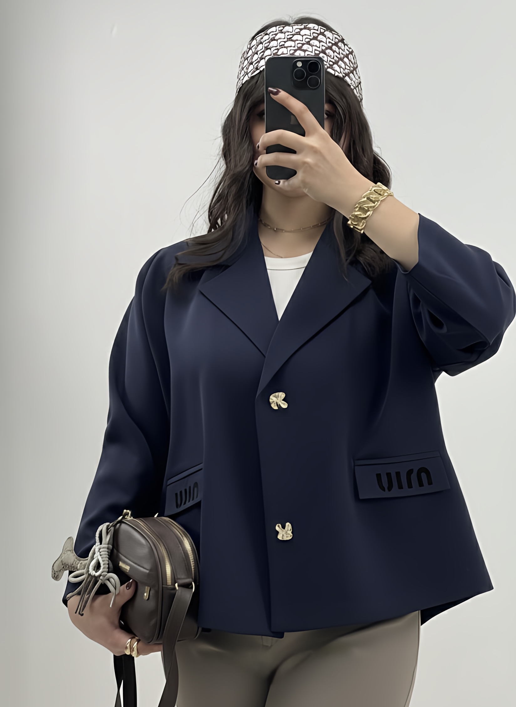 BBD5223F-B669-49CB-A1F4-9B08ADB08C07